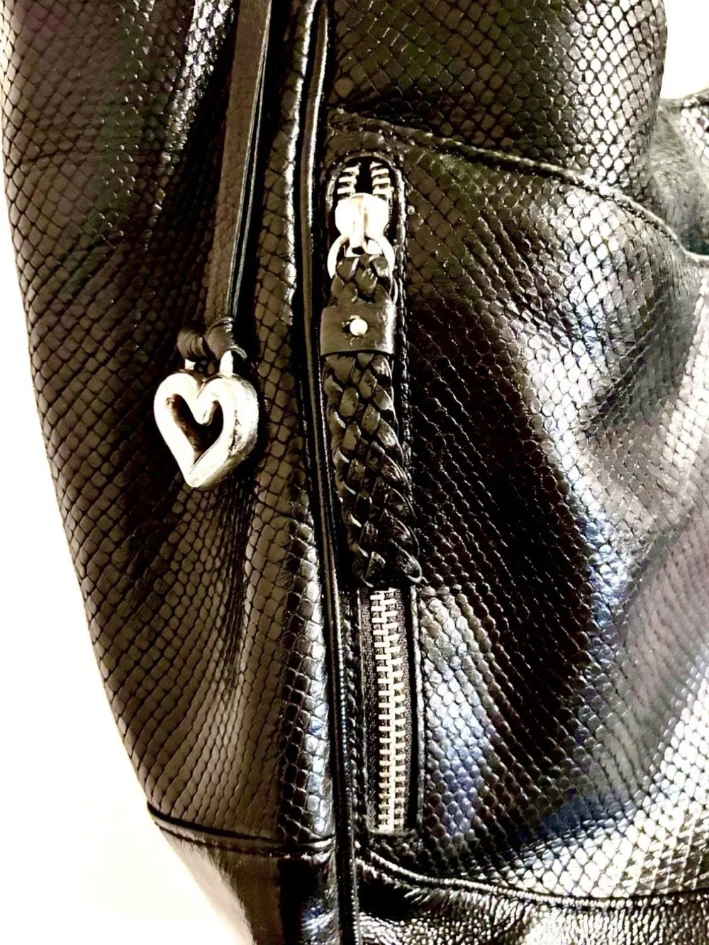 VTG Brighton Large Hobo Black Leather Snake-embossed Finished Shoulder Handbag